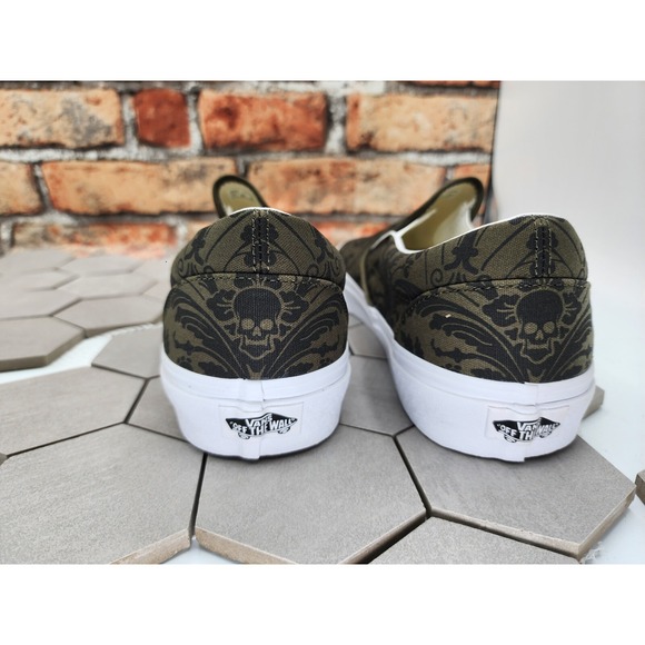 Vans Men\'s Classic Slip On Skull Tapestry Grape Leaf Olive Canvas Shoes Sz 10.5 main image 4